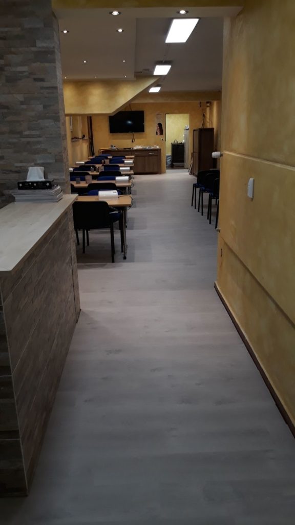 aula corsi bano marco viale milano ricostruzione unghie