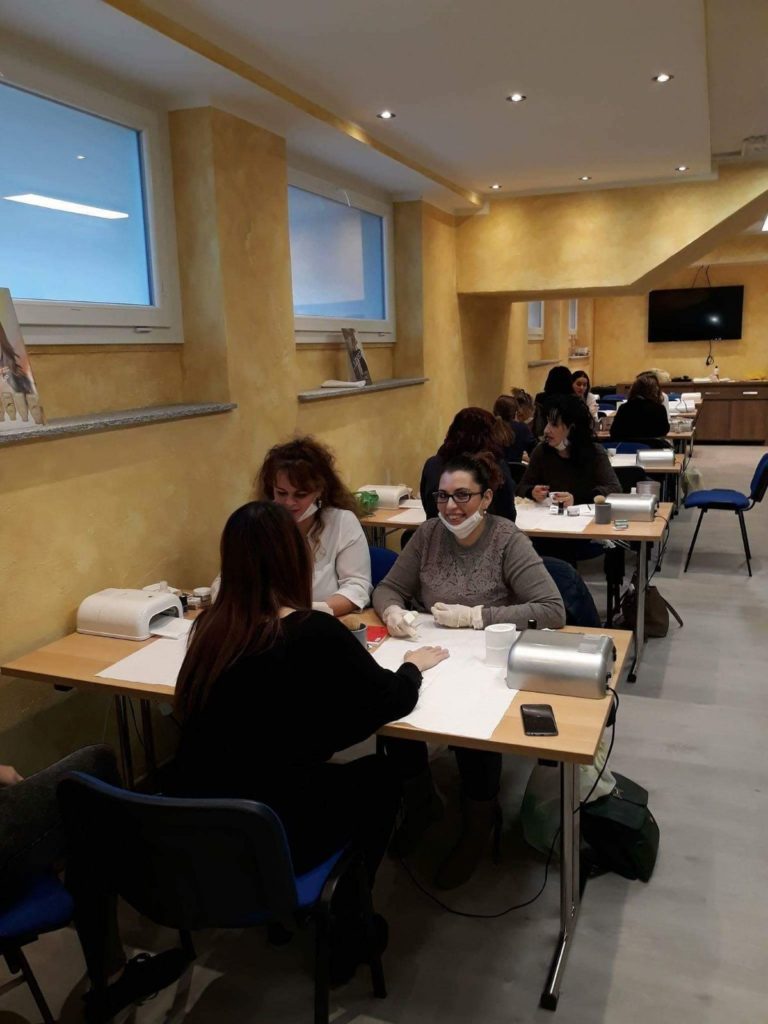 corso refill aula bano marco varese