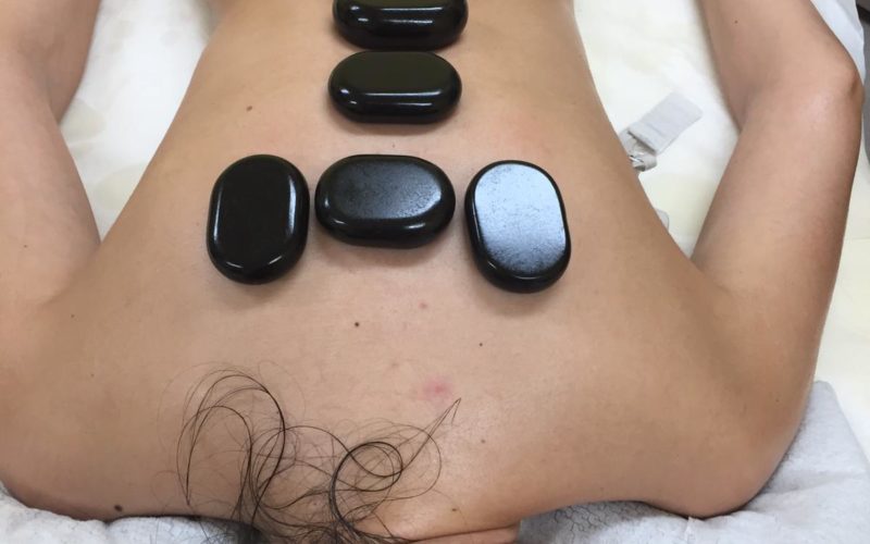Corso Hot Stone Massage